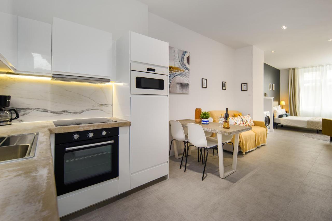 Charming & Design Apartment Budapest Bagian luar foto